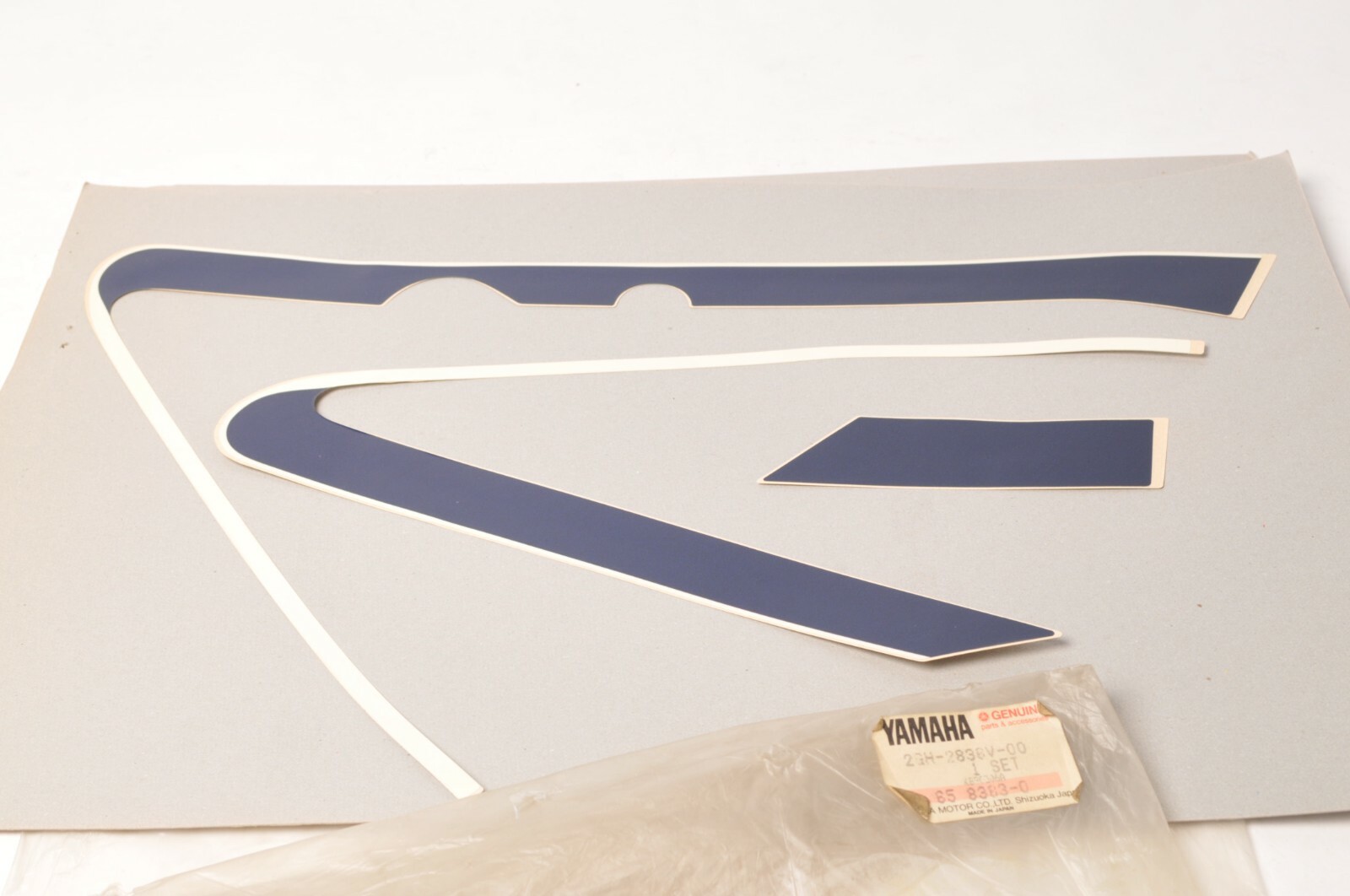 ウェア FZR-R Genuine Yamaha 2GH-2836V-00 Decal Graphic Set Cowling