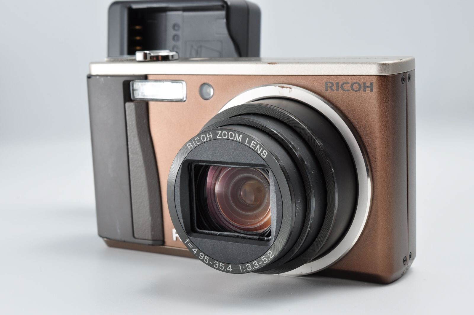 Ricoh R10 Brown 10.0 MP Compact Digital Camera Used From Ricoh R10 Brown 10.0 MP Compact Digital Camera Used From