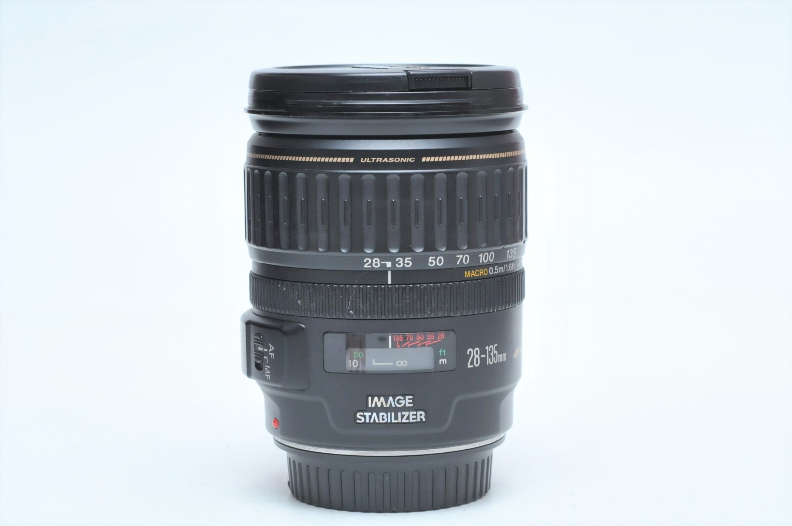 Canon EF 28-135mm f/3.5-5.6 IS USM Standard Zoom Lens