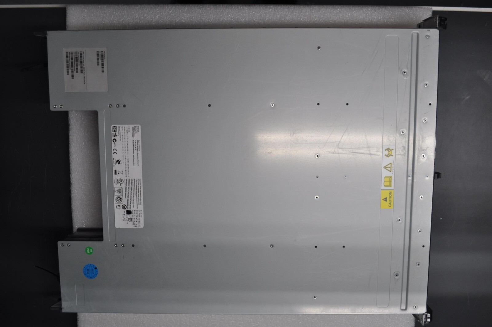 IBM 124 224 324 2076 2U24 Empty Enclosure Chassis Grade B
