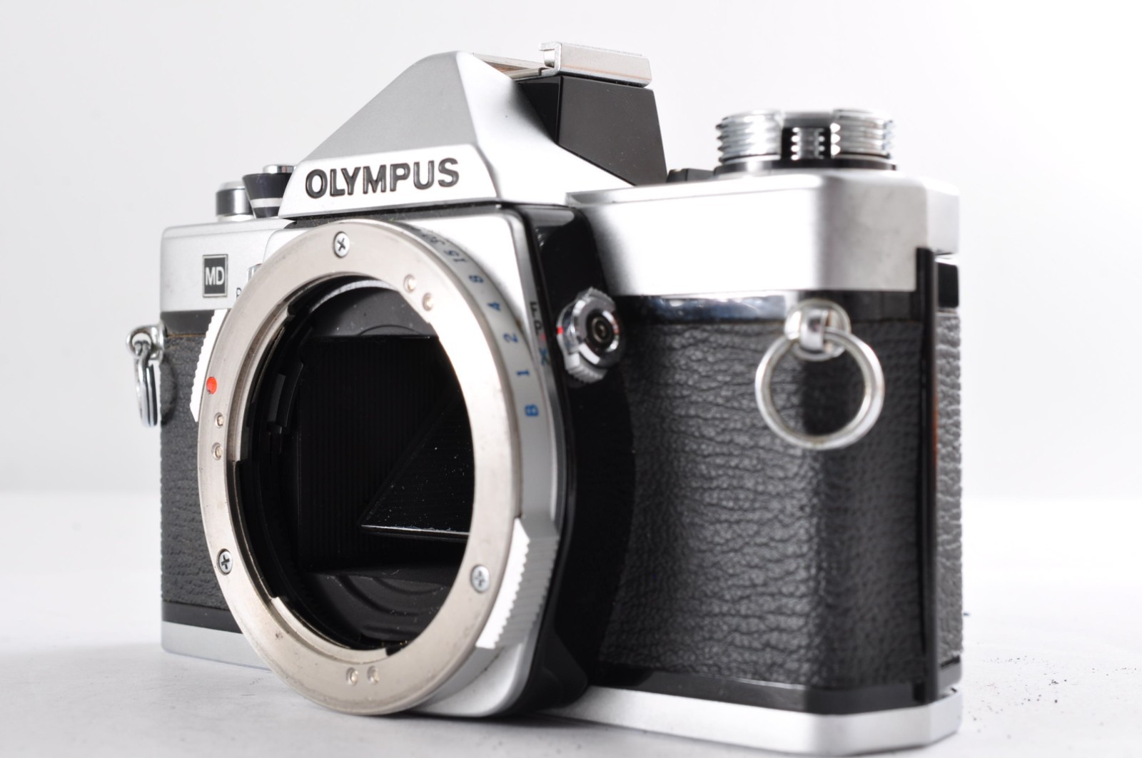 OLYMPUS OM-1 シルバー ボディ Olympus OM-1 MD Silver SLR Film Camera Body [Exc+2] (687416