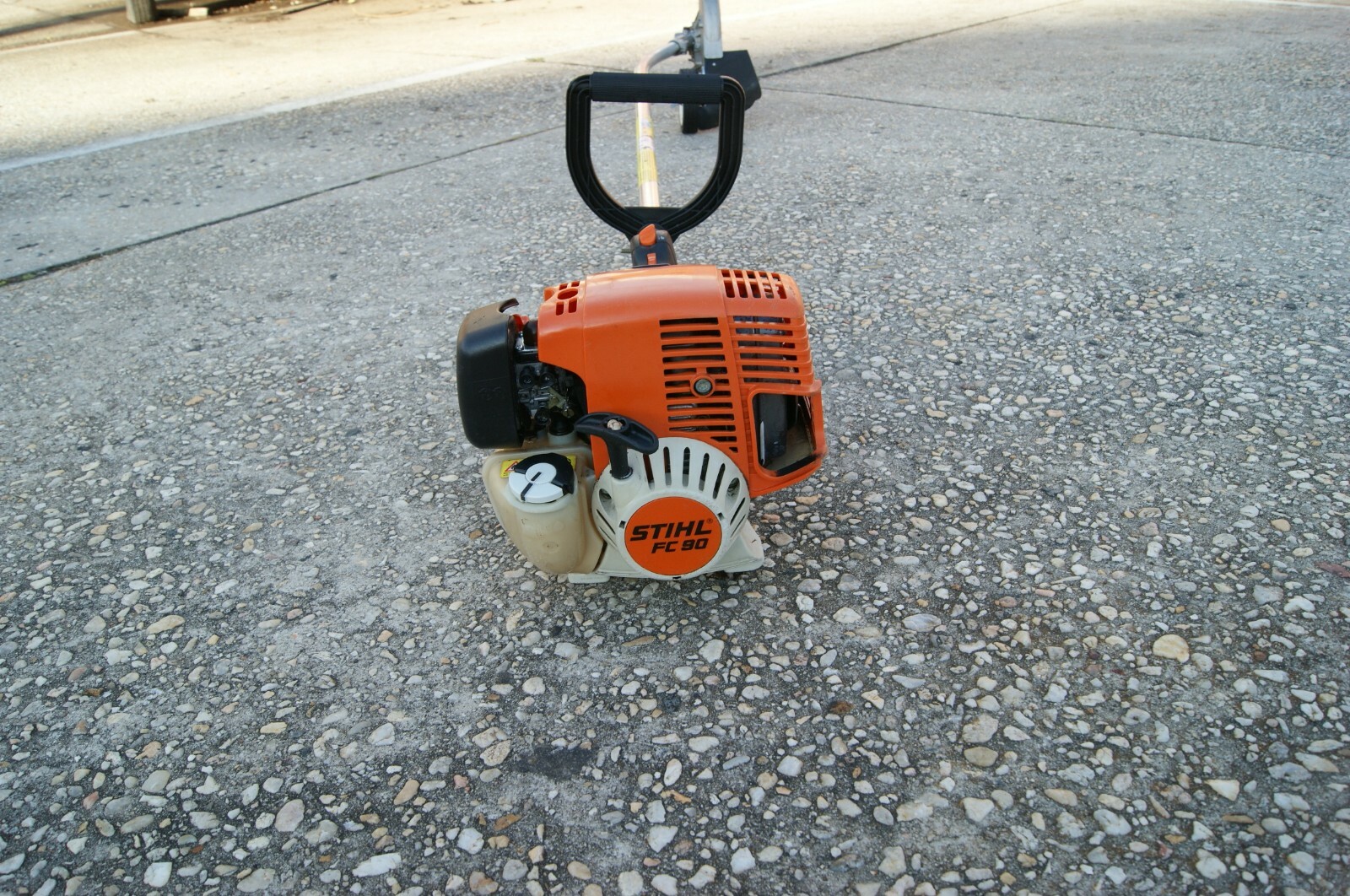 STIHL FC90 GAS-MIX PROFESSIONAL EDGER