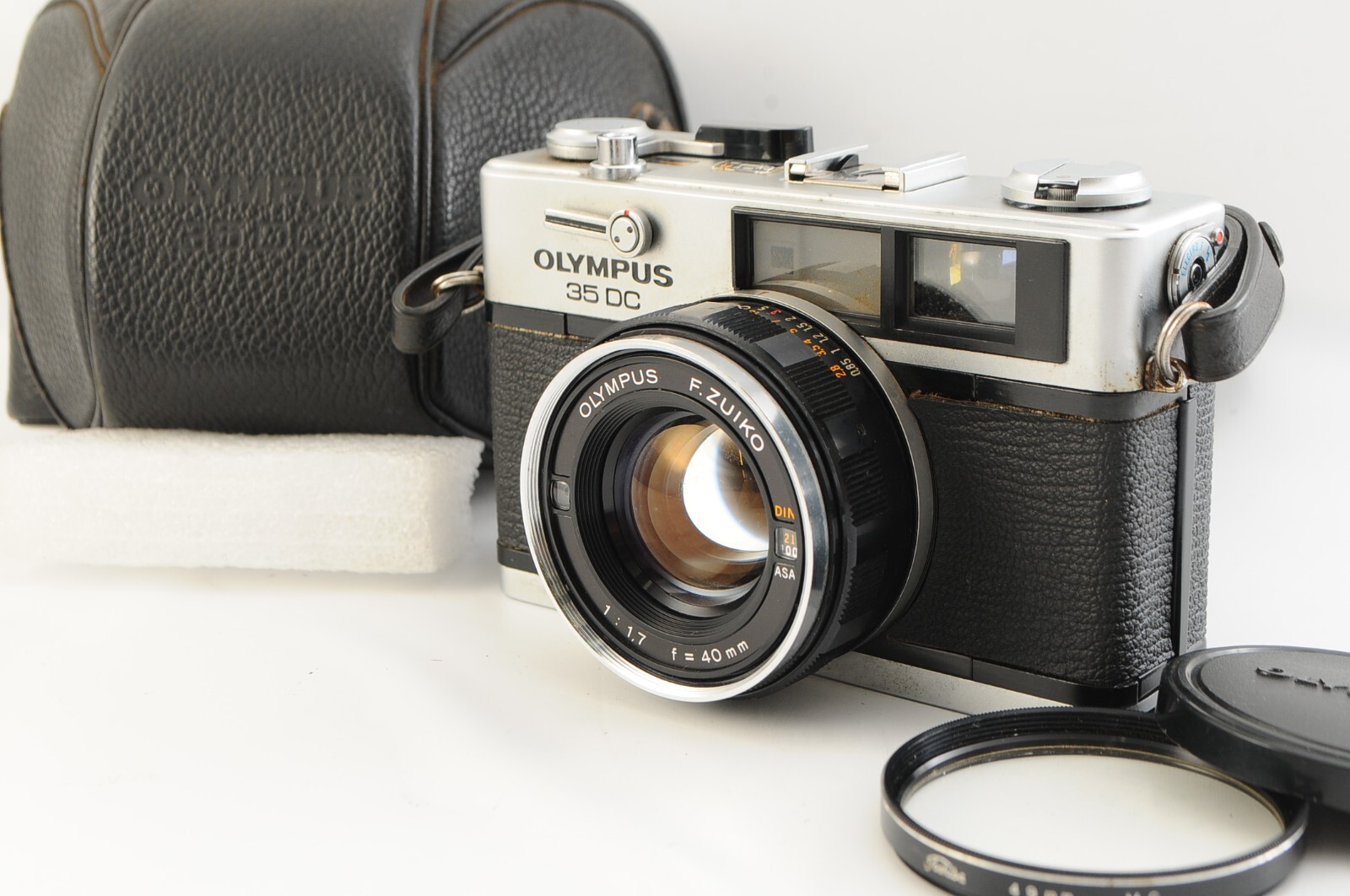 OLYMPUS　35DC Olympus 35DC Rangefinder Film Camera 40mm F/1.7 From Japan