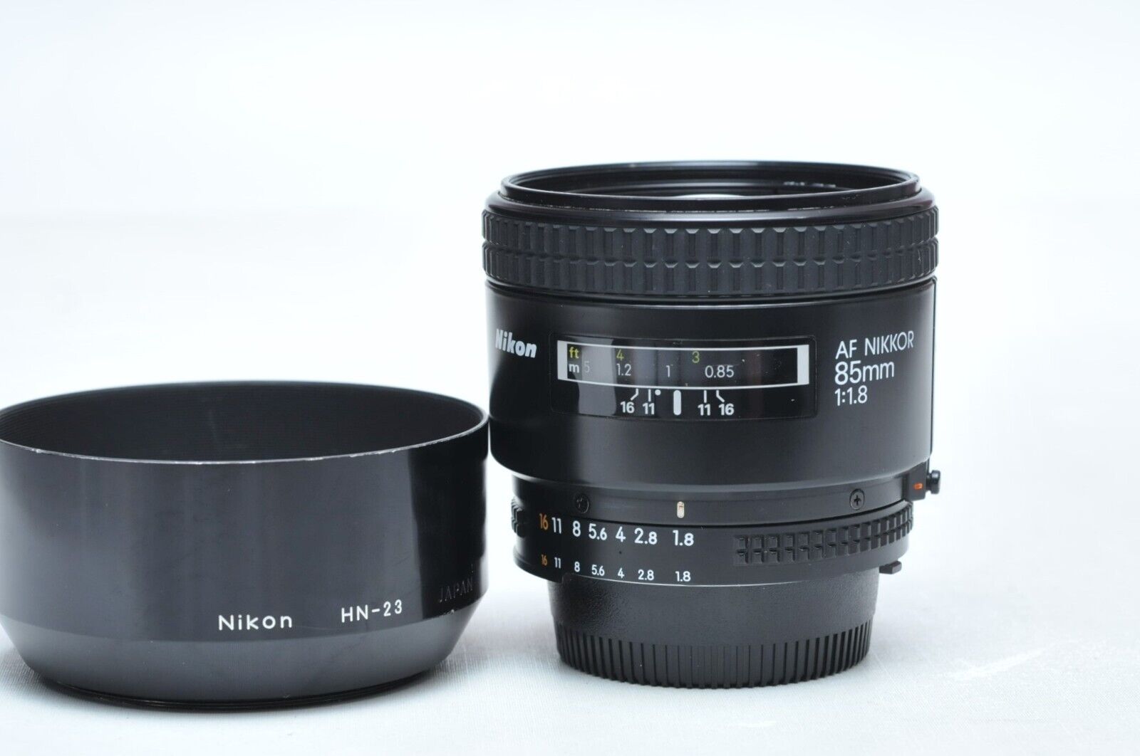 Nikon AF 85mm f/1.8 Lens W/HN23 Lens Hood | eBay Nikon AF 85mm f/1.8 Lens W/HN23 Lens Hood | eBay