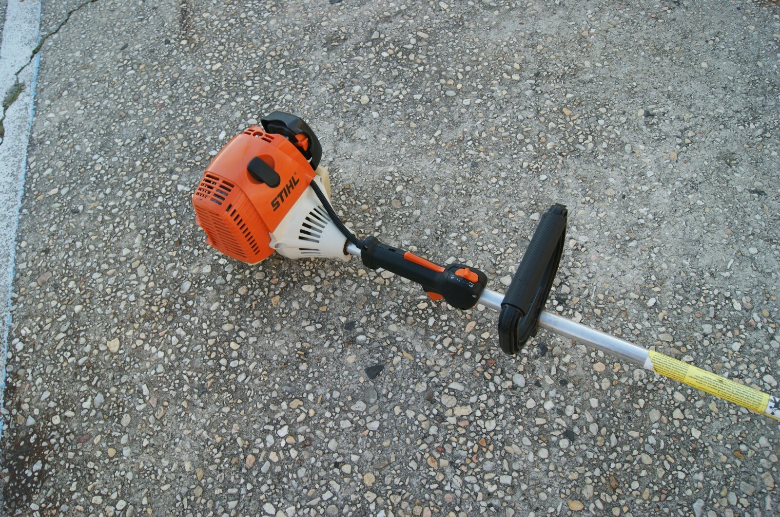 STIHL FC90 GAS-MIX PROFESSIONAL EDGER