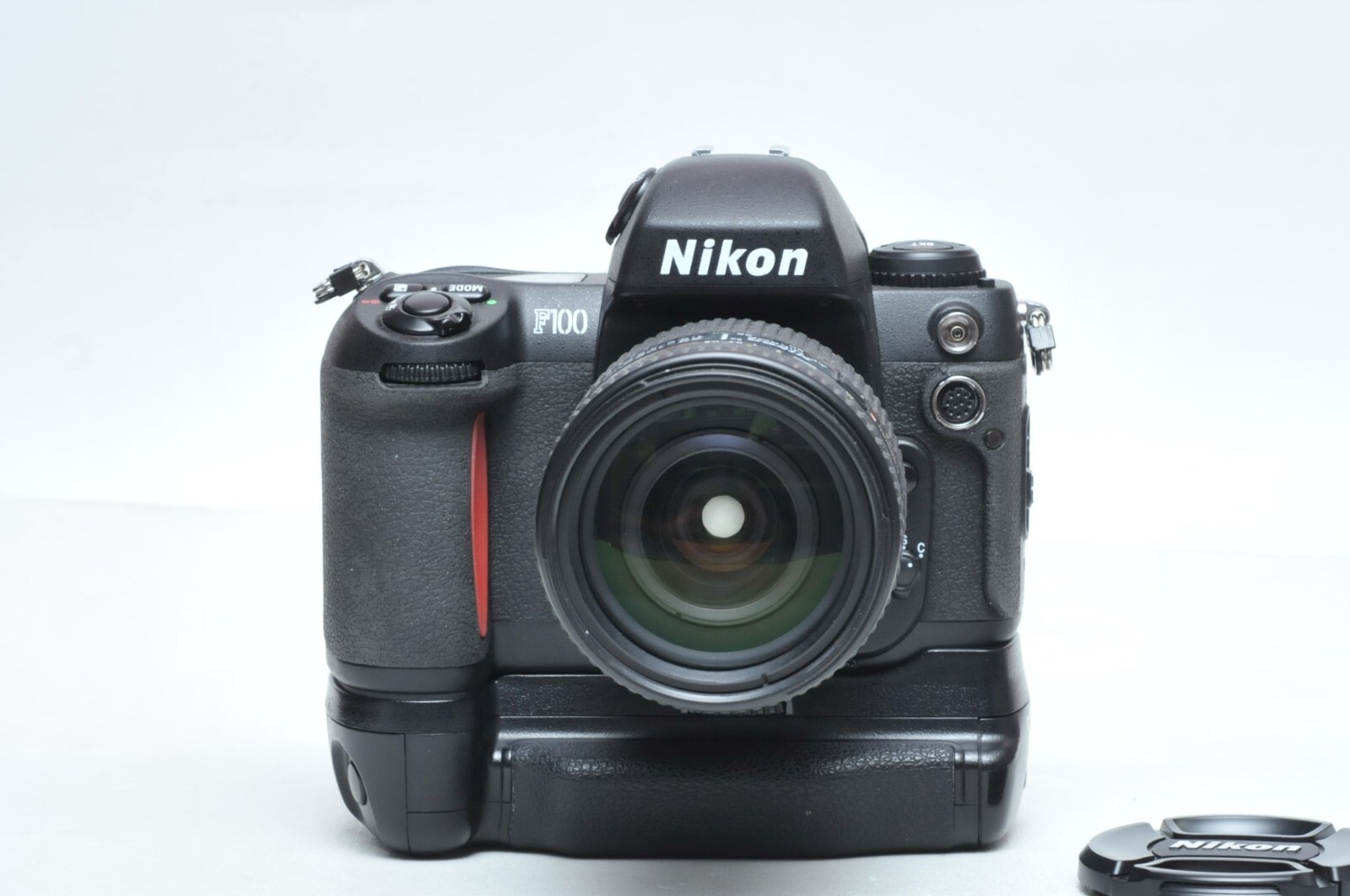 Nikon F100 35mm Film Camera Body W/ Grip & 28-105mm Lens Kit Nikon F100 35mm Film Camera Body W/ Grip & 28-105mm Lens Kit
