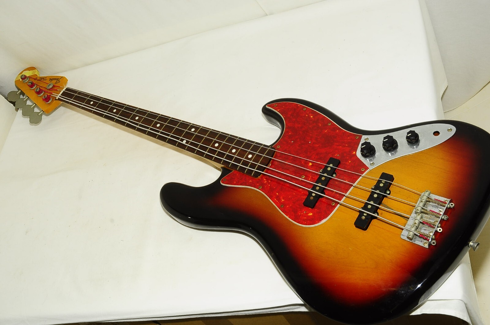 fender japan JAZZ BASS offset ジャズベース Fender Japan offsetジャズベース 本日限定値下げ‼️ - メルカリ