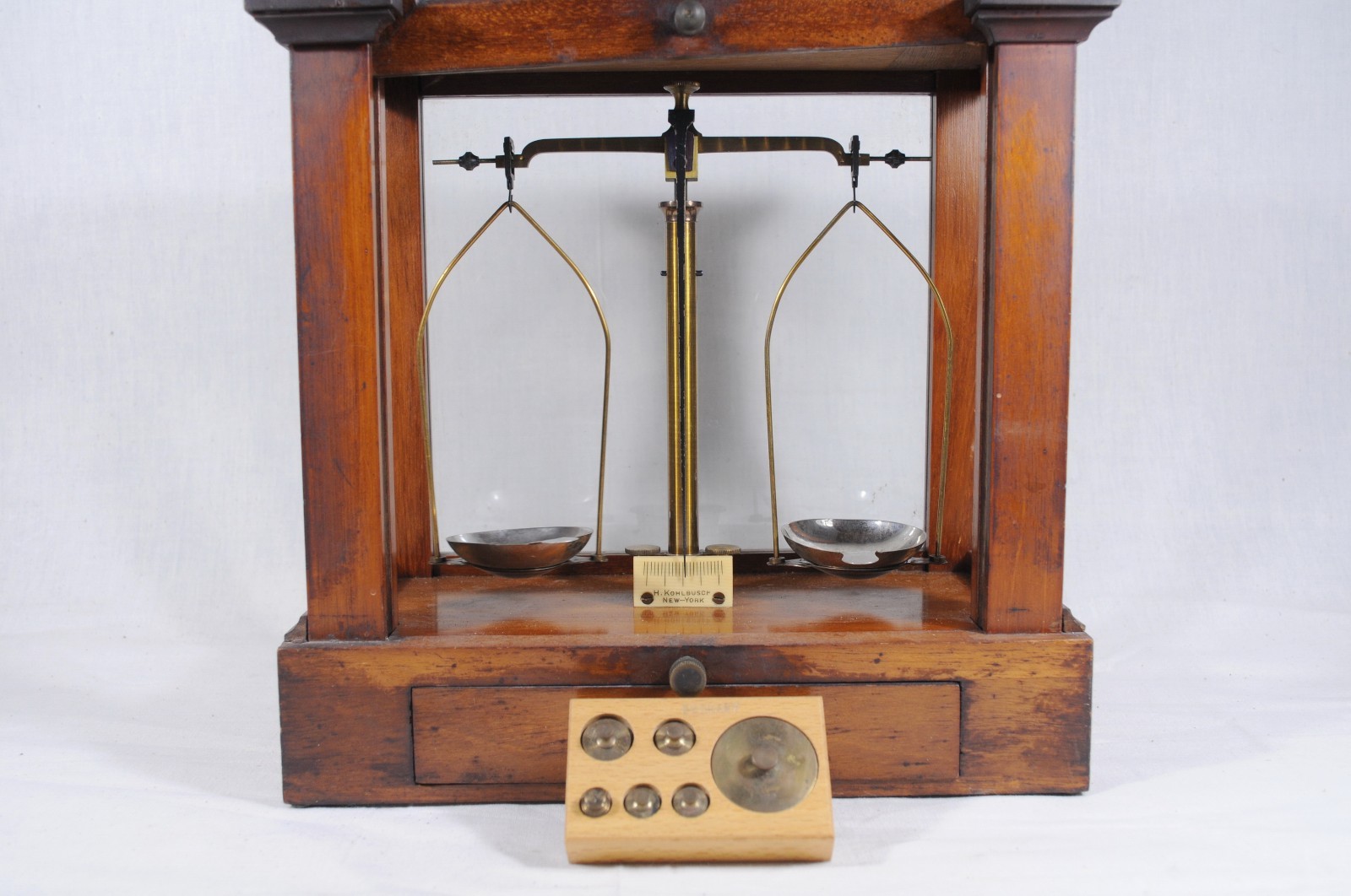 Antique H. Kohlbusch Analytical Balance Scale Mahogany Glass Cabinet Apothecary