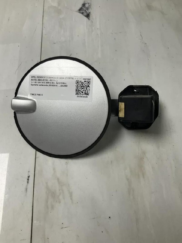 93183914 SPORTELLO CARBURANTE OPEL ASTRA (A04) (01/04>03/11<) 1.3 16V CDTI GTC