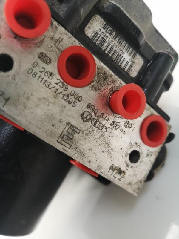 【Ａ】 Victorinox Swiss Army Inox Green Dial Green Rubber Men's