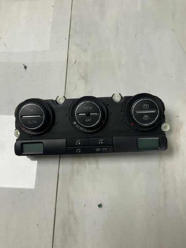 1K0819047CHWHS BLOCCO COMANDO CLIMATIZZAZIONE VOLKSWAGEN GOLF PLUS (5M) 1.9 TDI