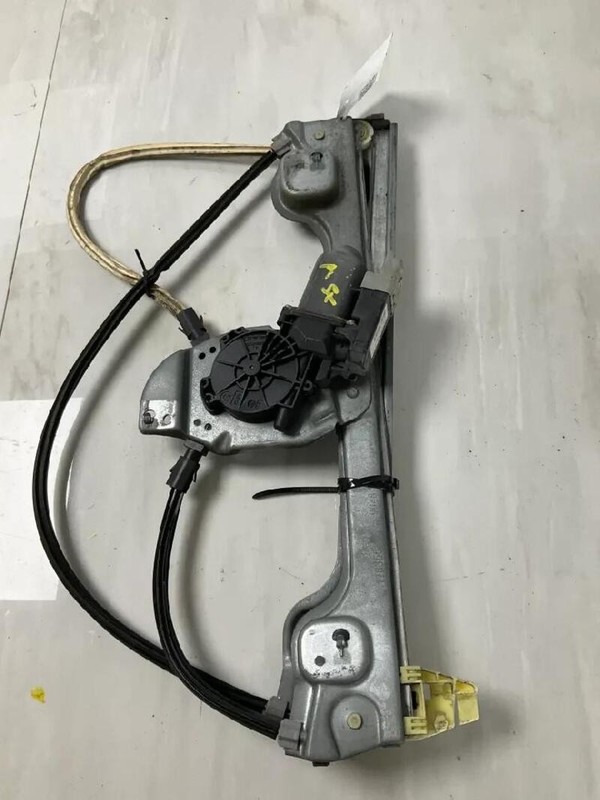 ALZACRISTALLO PORTA ANTERIORE SINISTRO PEUGEOT 1007 (04/05>06/10<) 1.4 HDI