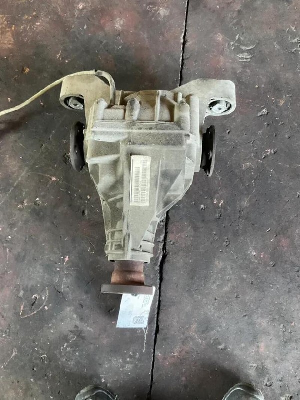 DIFFERENZIALE POSTERIORE VOLKSWAGEN TOUAREG (7L) (12/02>05/10<) 2.5 0AB525015Q