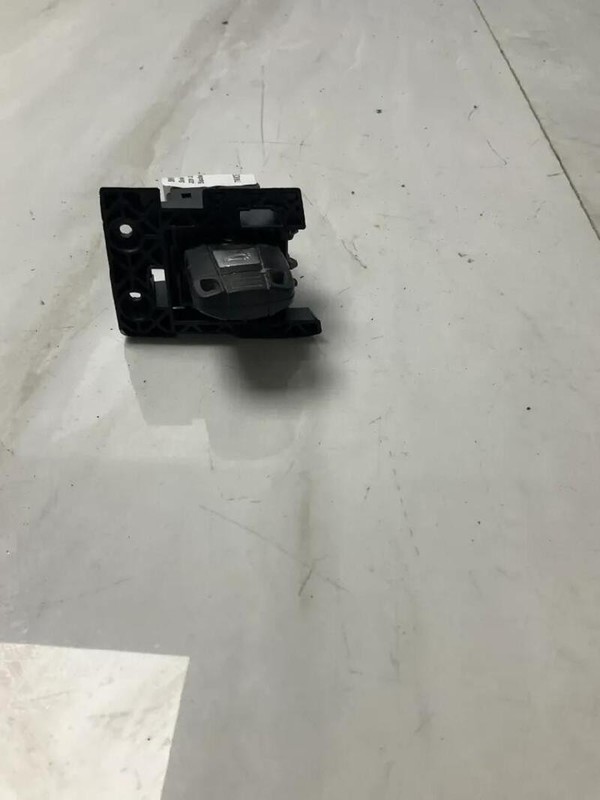 BLOCCHETTO ACCENSIONE BMW SERIE 3 (E90/E91) (09/08>) 320D SW 695471913