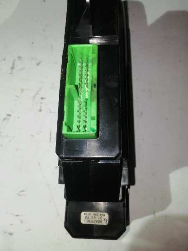 ネル 8682836 front window control panel lh for VOLVO S80 BERLINA