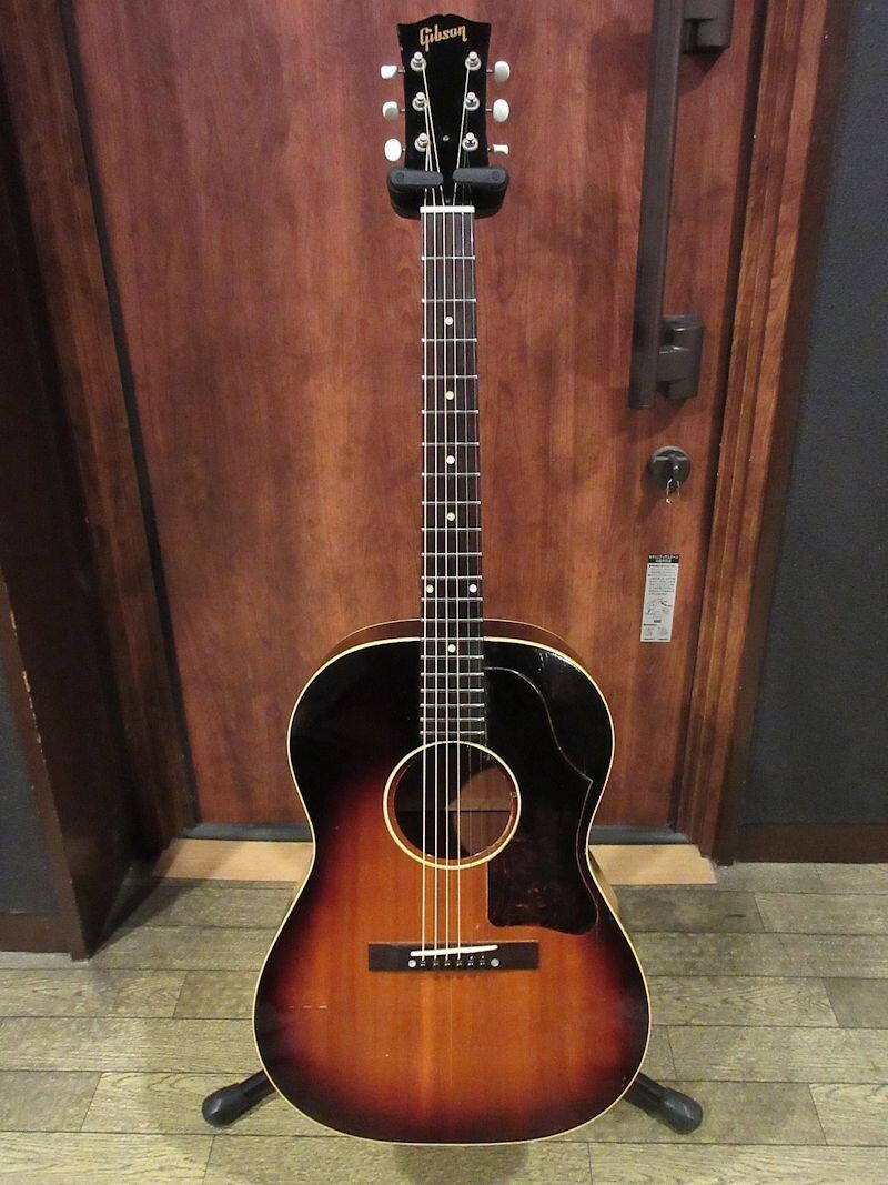 Gibson LGコピーモデル オール単板 Vintage Gibson LG-1 Sunburst 1965 (358822) | Cream City Music