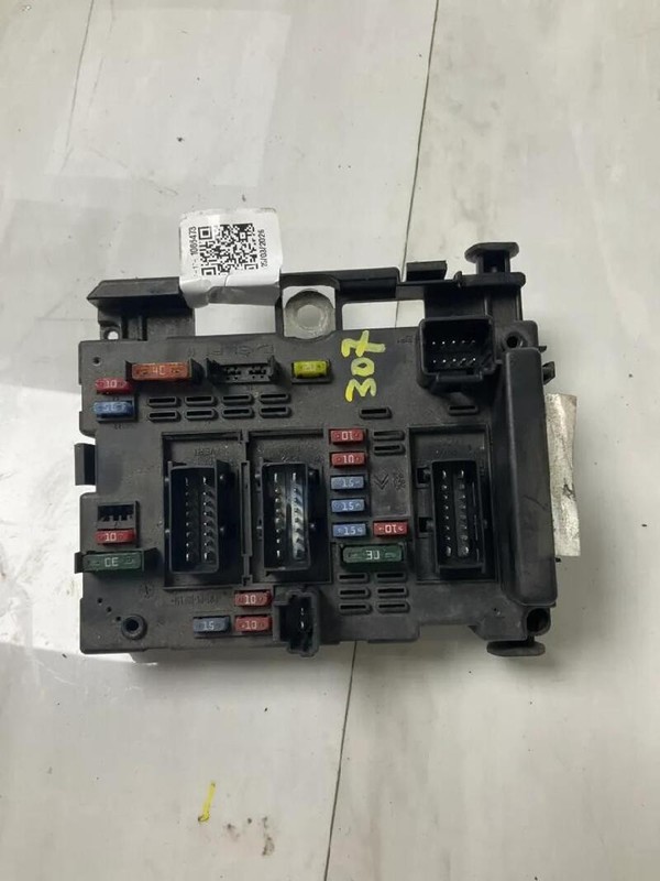 SCATOLA FUSIBILI PEUGEOT 307 (04/01>12/06<) 1.6 16V HDI FAP (80KW) SW
