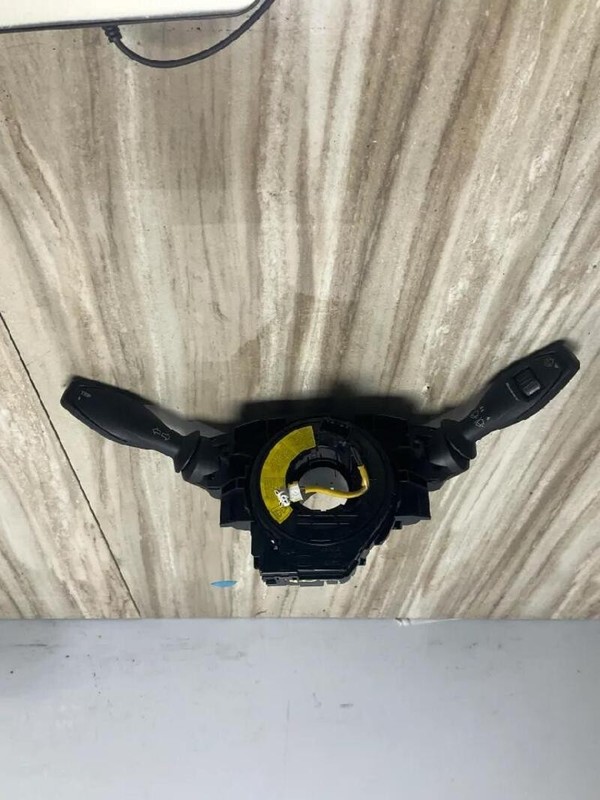 1718675 DEVIOGUIDASGANCIO FORD FIESTA (CCN) (11/12>) 1.4 GPL BER 5P/B-G/1388CC