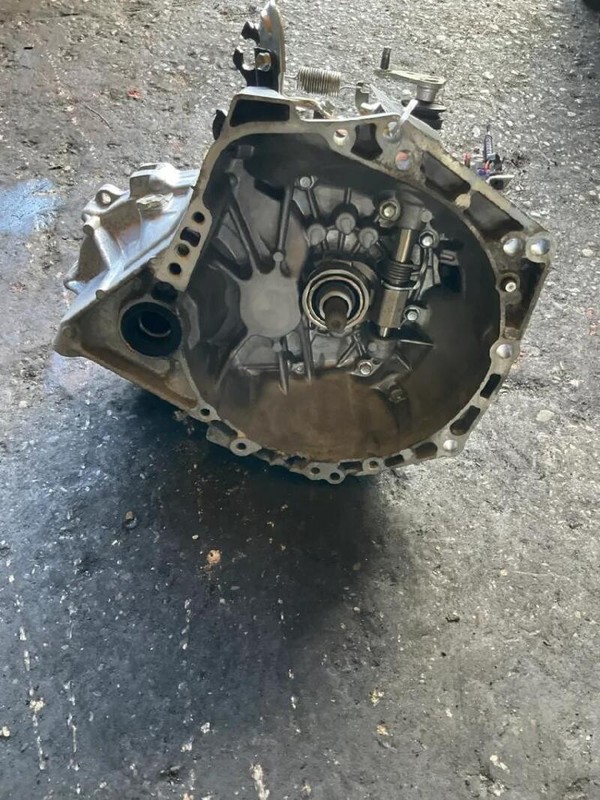 303000H010 1KR FE CAMBIO COMPLETO TOYOTA AYGO 1A SERIE (04/05>10/14) 1.0 12V