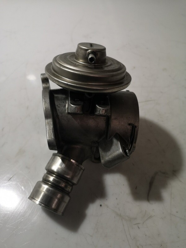 A6110900754 Egr Ventil FÃ¼R Mercedes-Benz Bm Serie 203 Berlina 2000 246409