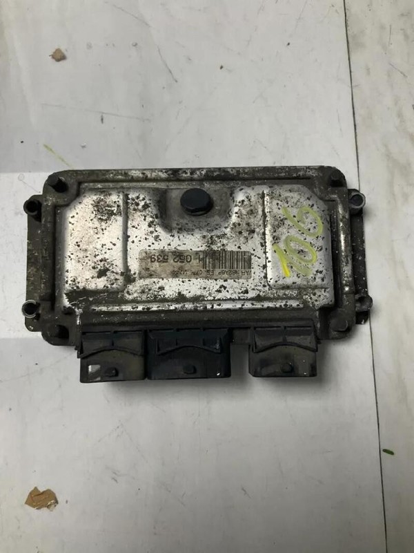CENTRALINA MOTORE ELETTRICO PEUGEOT 106 (03/96>04/04<) 1.1 BER. 5P/B/1124CC