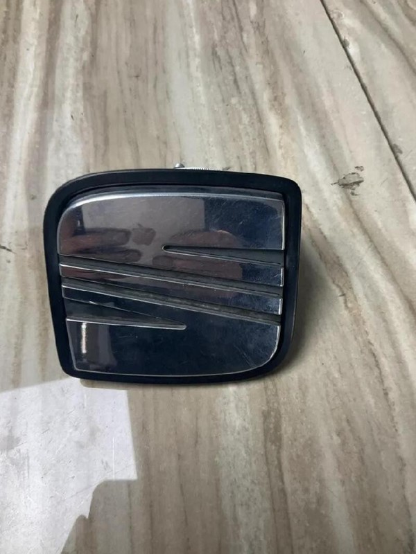 6L6827565C MANIGLIA PORTELLO POSTERIORE SEAT IBIZA (6L) (12/01>08/09<) 1.4 TDI