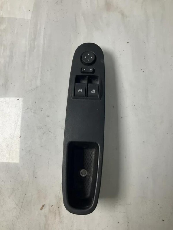BLOCCO COMANDO ALZACRISTALLI SINISTRO FIAT PUNTO EVO (3J) 1.4 NAT.POWER BER