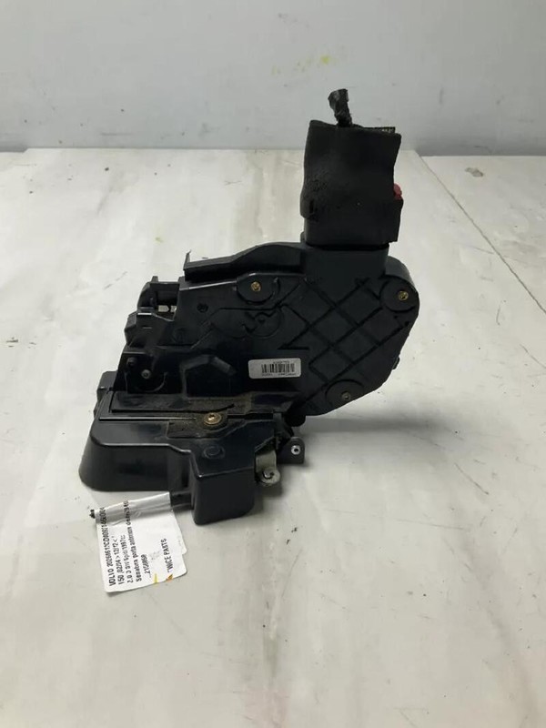 30699793 SERRATURA PORTA ANTERIORE DESTRO VOLVO V50 2.0 D SW 5P/D/1997CC