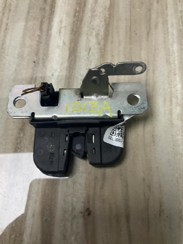 6L6827505A9B9 SERRATURA PORTELLO POSTERIORE SEAT IBIZA (6L) (12/01>08/09<) 1.4