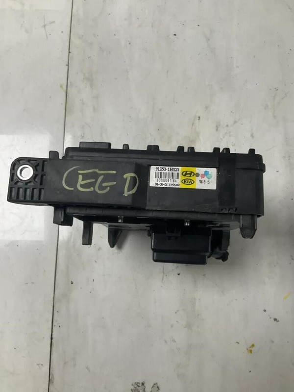 91950-1H020 SCATOLA FUSIBILI KIA CEED (01/07>07/12<) 1.4 (80KW) SW 5P/B/1396CC