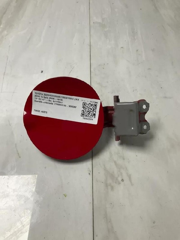 773500H010 SPORTELLO CARBURANTE TOYOTA AYGO 1A SERIE (04/05>10/14) 1.0 12V