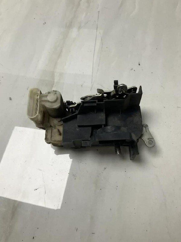 46535998 SERRATURA PORTA ANTERIORE SINISTRO FIAT PUNTO (1N/1P) (07/99>12/05<)