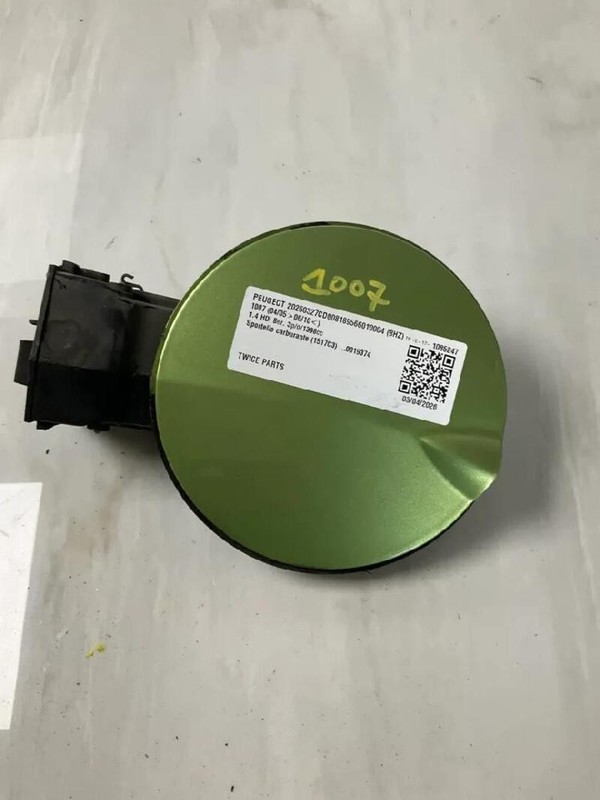 1517C3 SPORTELLO CARBURANTE PEUGEOT 1007 (04/05>06/10<) 1.4 HDI BER. 3P/D/1398CC