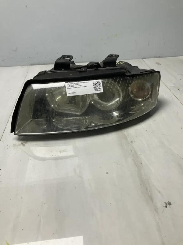 PROIETTORE COMPLETO SINISTRO AUDI A4 (8E) (11/00>11/04<) 1.9 TDI 8e0941029c