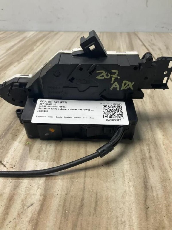 9136W8 SERRATURA PORTA ANTERIORE DESTRO PEUGEOT 207 (06/09>) 1.4 8V SW 2009