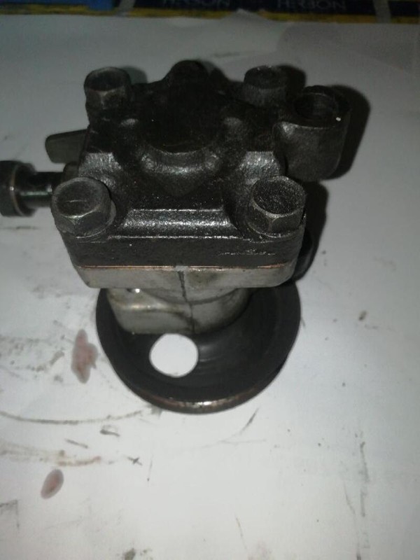 YST27 steering pump for HYUNDAI ACCENT (X3) 1994 208369