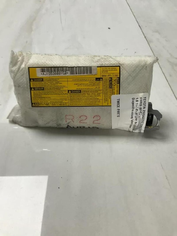 DISPOSITIVO AIRBAG LATERALE DESTRO TOYOTA AURIS (01/07>) 1.6 16V M-MT (JPP)