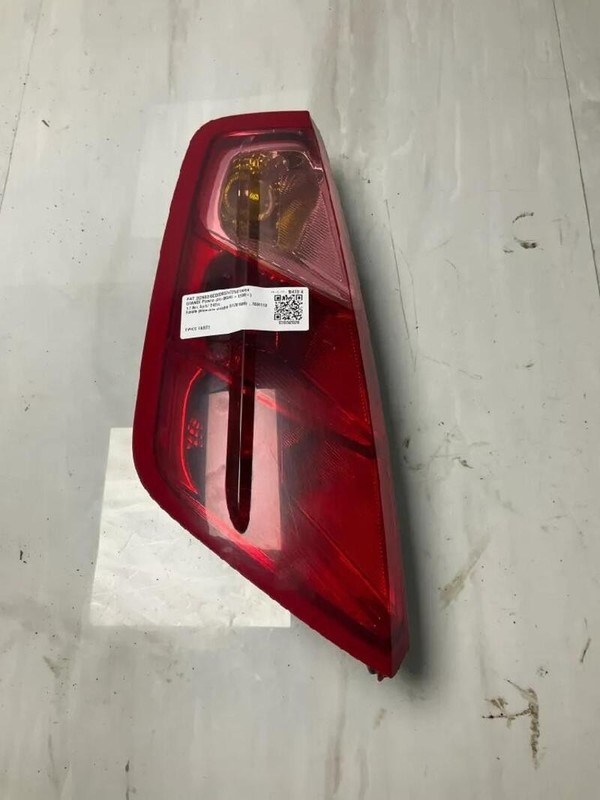 51701589 FANALE POSTERIORE SINISTRO FIAT GRANDE PUNTO (2Y) (06/05>12/08<) 1.2
