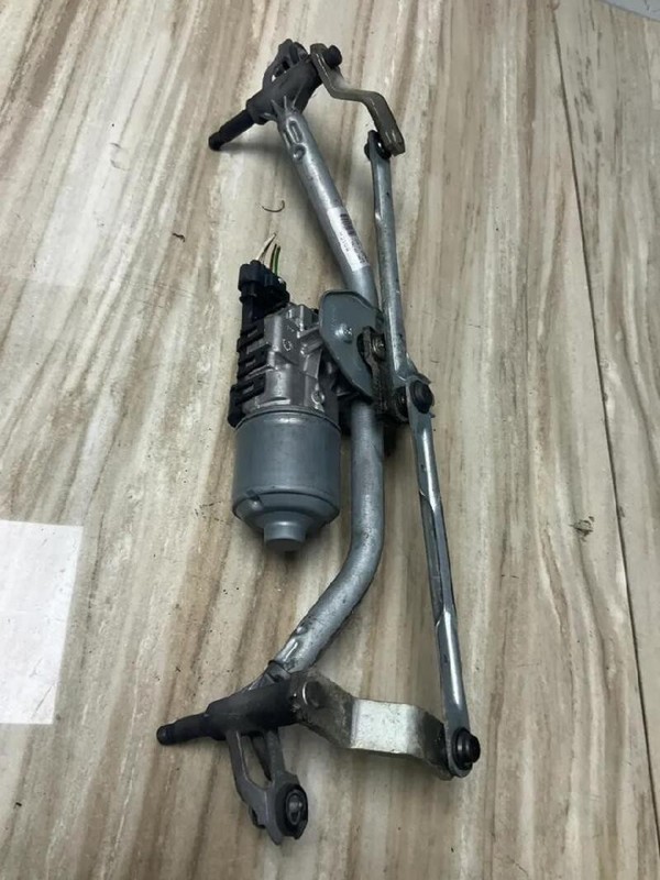 MOTORINO PARABREZZA PEUGEOT 207 (06/09>) 1.4 8V SW 5P/B/1360CC 2009 9650380780