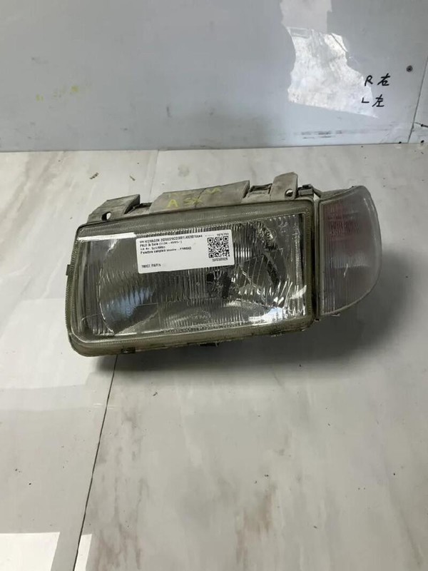 PROIETTORE COMPLETO SINISTRO VOLKSWAGEN POLO 3A SERIE (11/94>09/01<) 1.0I BER