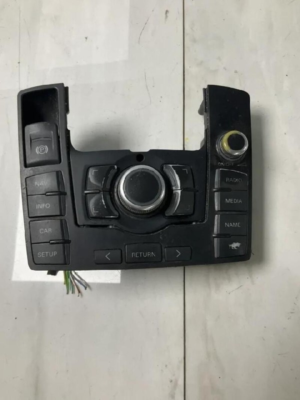 BLOCCO COMANDI AUTORADIO AUDI A6 ALLROAD (4F) (04/06>09/08<) 3.0 TDI FAP