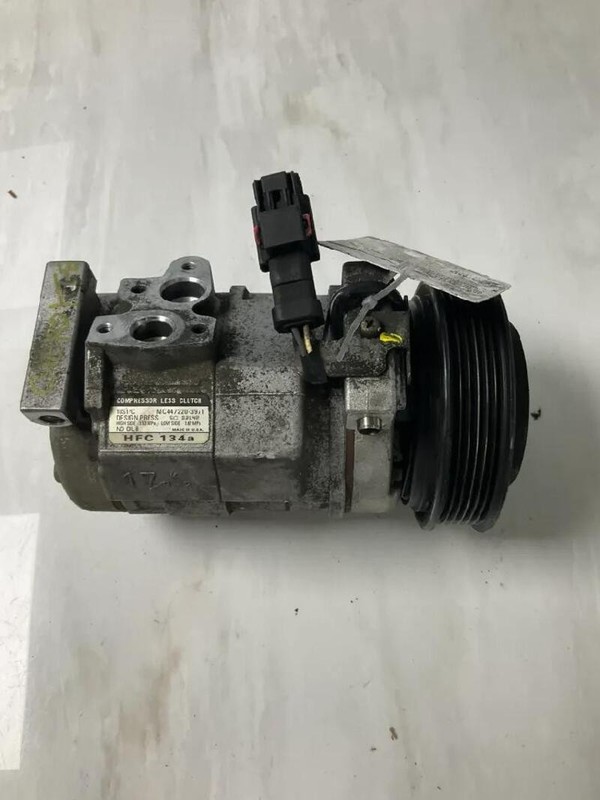 K55037467AD COMPRESSORE A/C JEEP CHEROKEE (KJ) (11/01>11/04<) 2.5 TD CRD SPORT