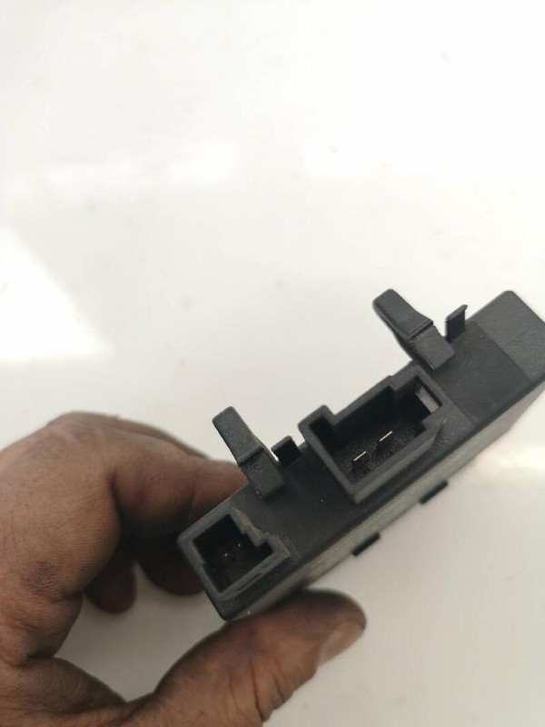 szn 2098202526 electronics module for MERCEDES-BENZ CLASE CLK