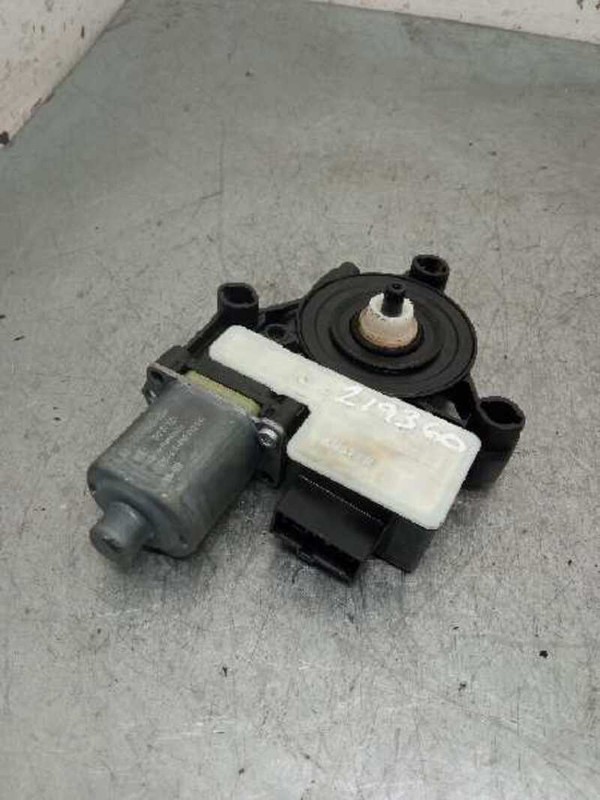 0130822694 Moteur LÃ¨Ve-Glace Pour Volkswagen Golf - 7 Generacion 2012 - 2017 -