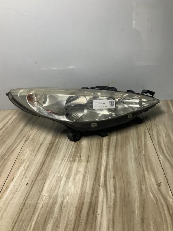 PROIETTORE COMPLETO DESTRO PEUGEOT 207 (06/09>) 1.4 8V SW 2009 9649986180