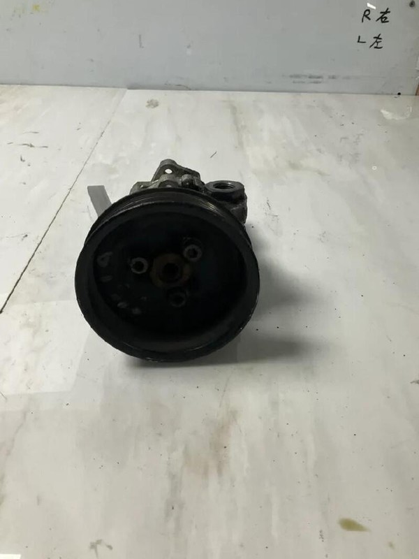 6N0145157X POMPA SERVOSTERZO VOLKSWAGEN POLO 3A SERIE (11/94>09/01<) 032145157A