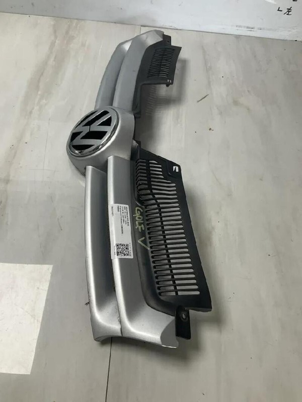 1K0853655A GRIGLIA PARAURTI ANTERIORE VOLKSWAGEN GOLF (1K) (10/03>12/09<) 1.6