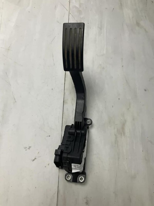 31280168 PEDALE ACCELERATORE VOLVO V50 (02/04>12/12<) 2.0 D SW 5P/D/1997CC