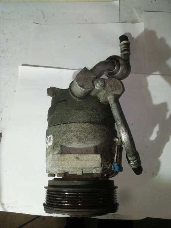 写真 90443840 air conditioning compressor for FIAT CROMA (194