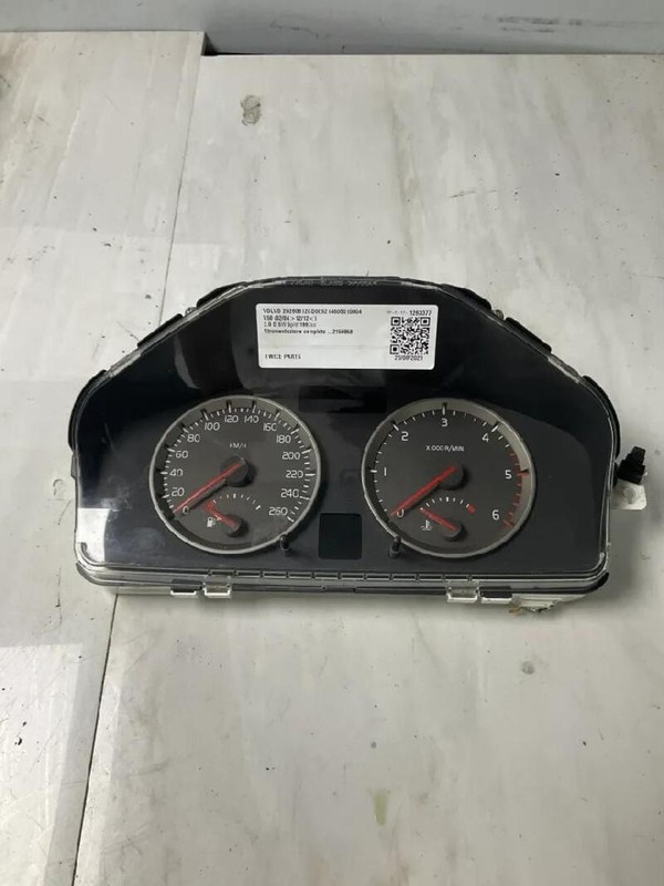 STRUMENTAZIONE COMPLETO VOLVO V50 (02/04>12/12<) 2.0 D SW 5P/D/1997CC 30710071